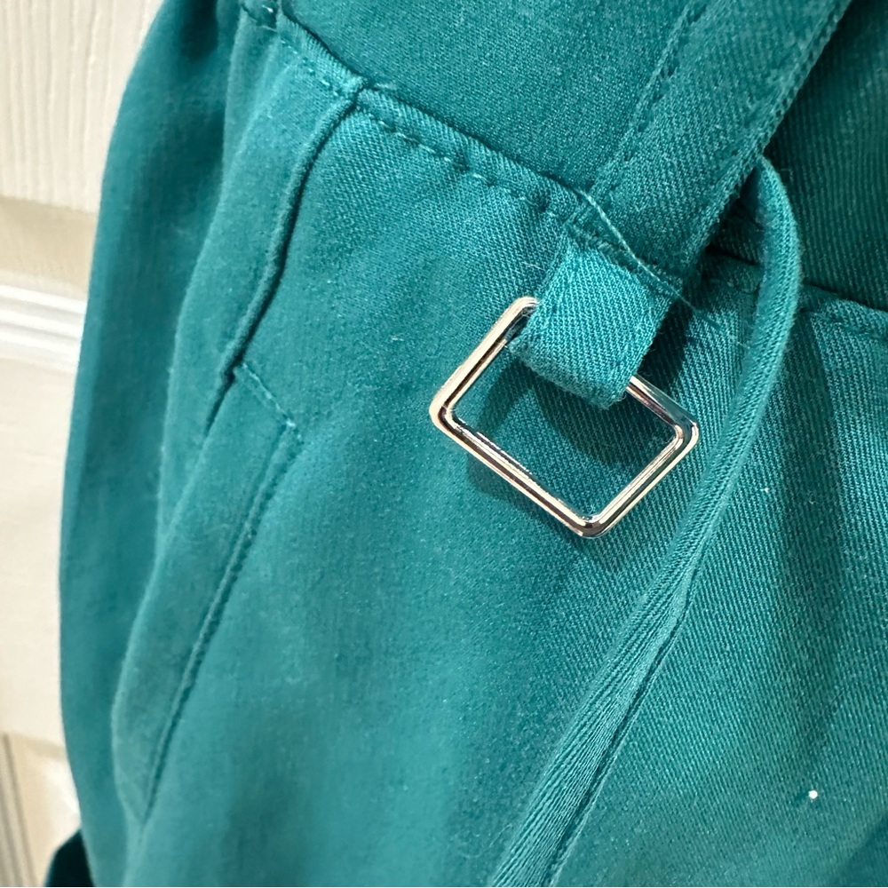 Grey’s Anatomy Signature Teal Green Women’s Midrise Straight Leg Cargo SP - - Picture 3 of 10